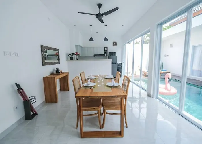 Villa Akmali Drupadi 2 Bedrooms W/pool 5mins To Seminyak