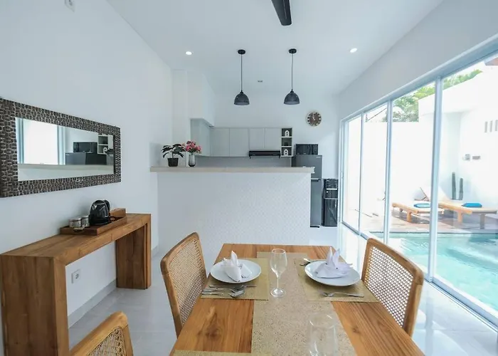 Akmali Drupadi 2 Bedrooms W/pool 5mins To * Seminyak