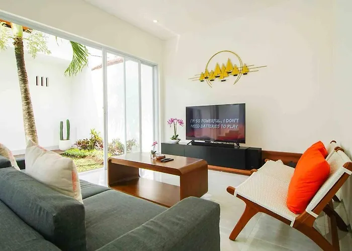 Villa Akmali Drupadi 2 Bedrooms W/pool 5mins To Seminyak