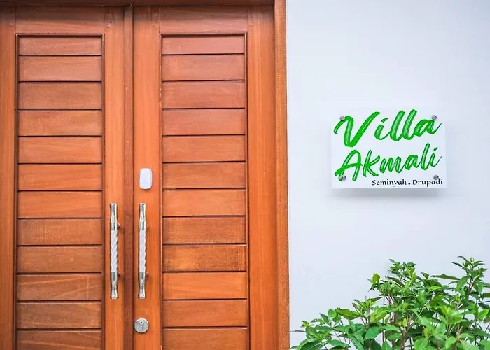 Akmali Drupadi 2 Bedrooms W/pool 5mins To Villa *